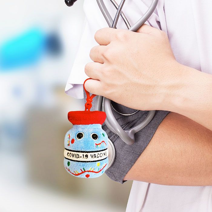 Vaccine key chain nurse