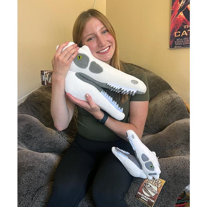 Velociraptor gigantic and original size